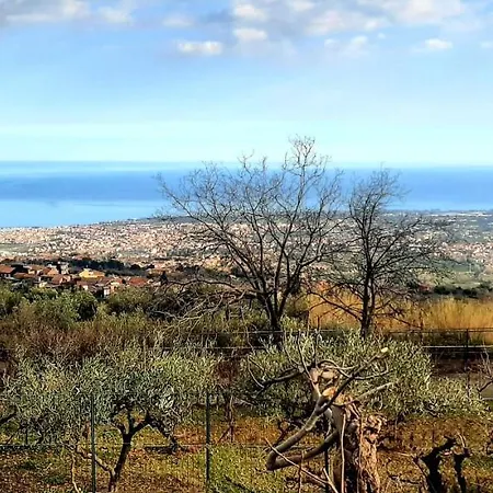 Casa Leopina Apri Gli Occhi E Vola Oltre Il Mare * Sant'Alfio