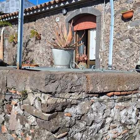Holiday home Casa Leopina Apri Gli Occhi E Vola Oltre Il Mare *