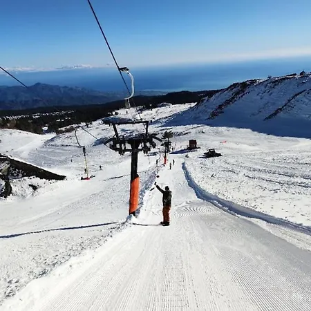 Casa Leopina Apri Gli Occhi E Vola Oltre Il Mare Semesterbostad SantʼAlfio